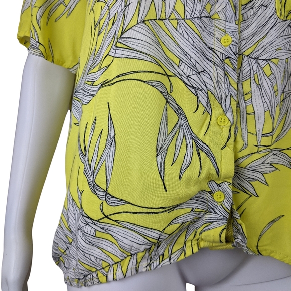 Wild Fable Plus Size XXLβNeon Yellow Hawaiian Tropical Palm Leaf Art ButtonβDown - Picture 7 of 12